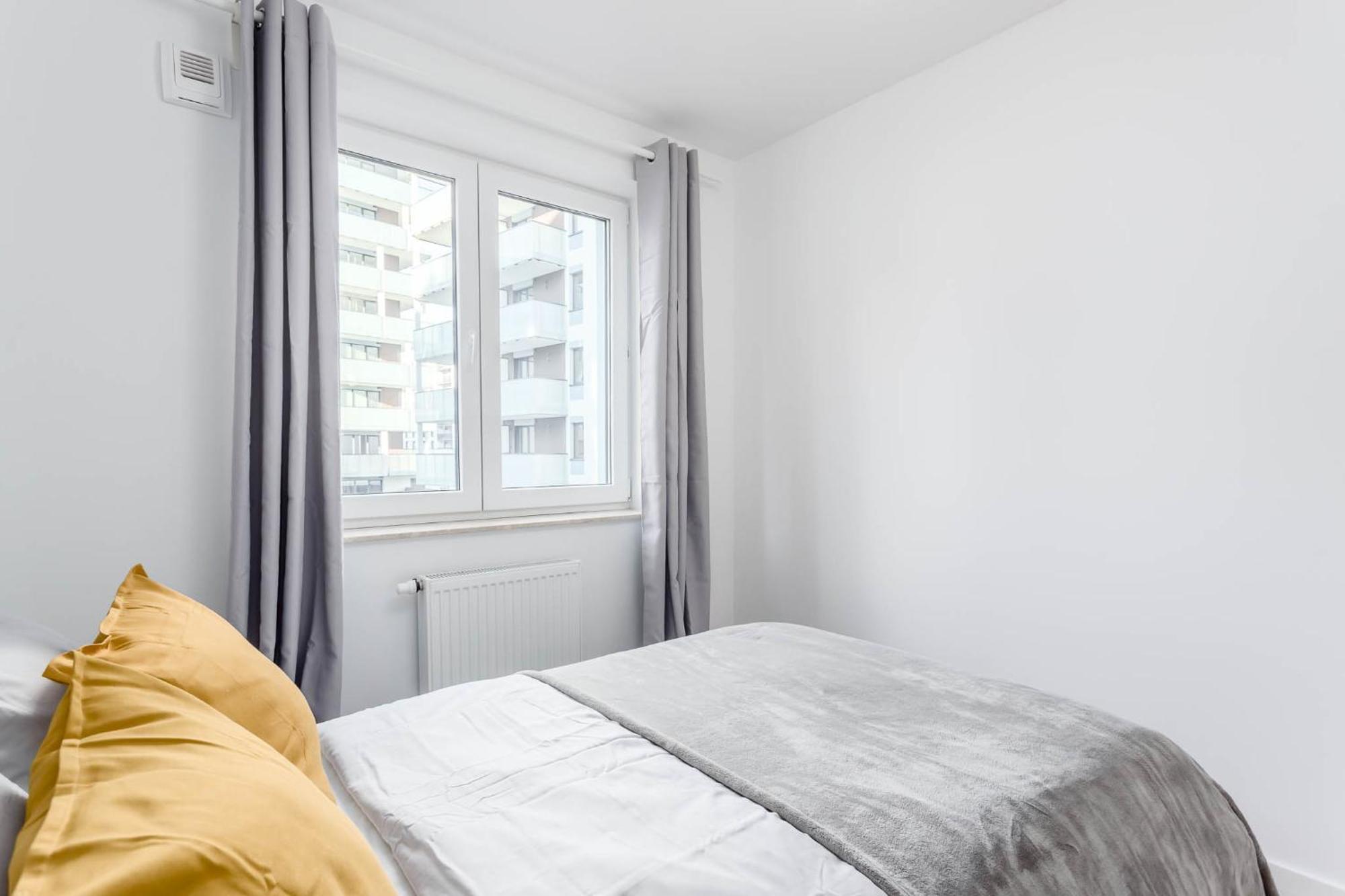Enjoy! Ursus Apartment Warsawa Bagian luar foto