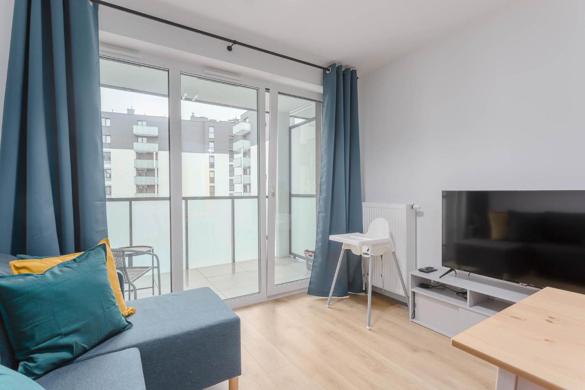 Enjoy! Ursus Apartment Warsawa Bagian luar foto