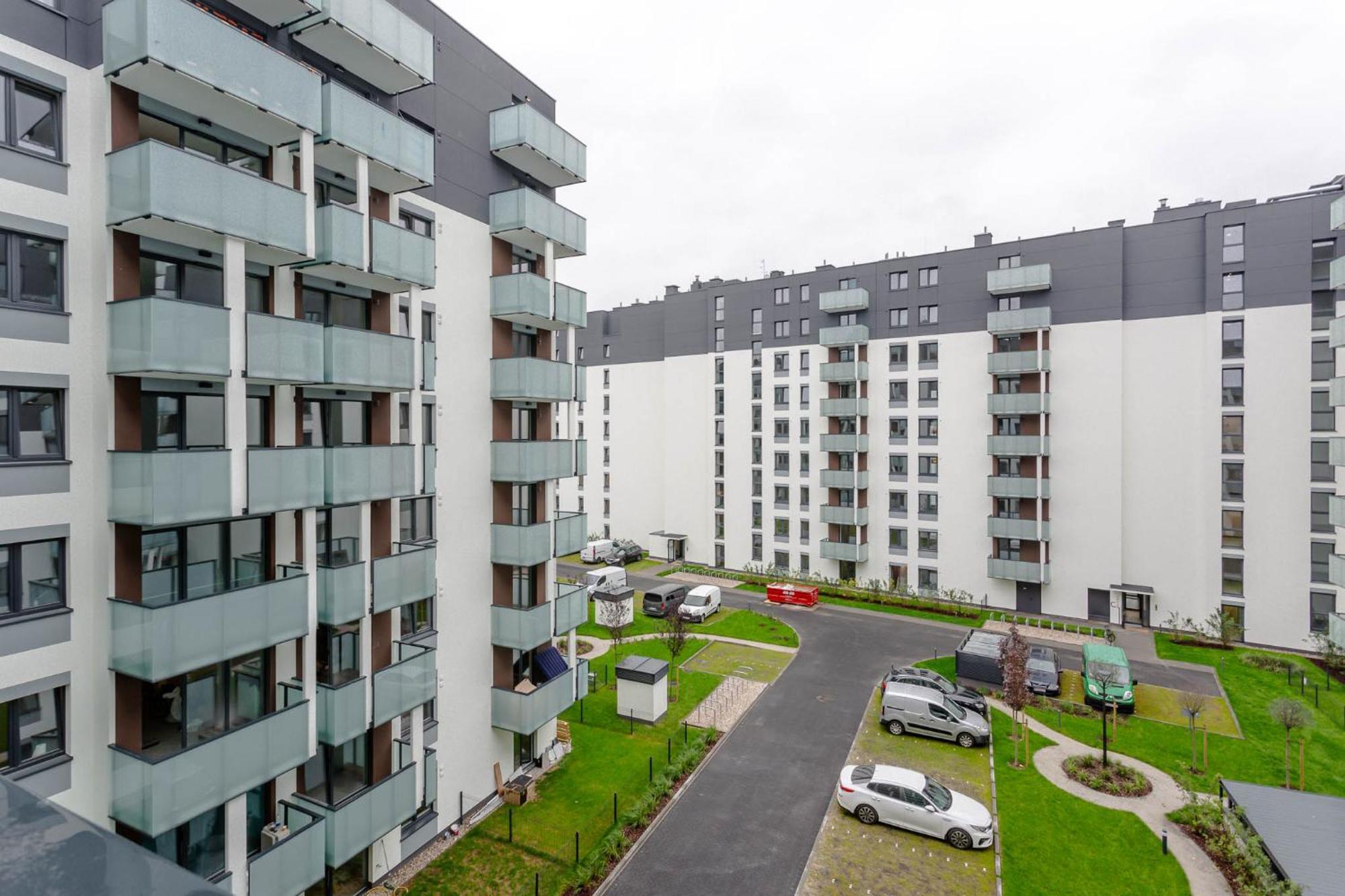 Enjoy! Ursus Apartment Warsawa Bagian luar foto