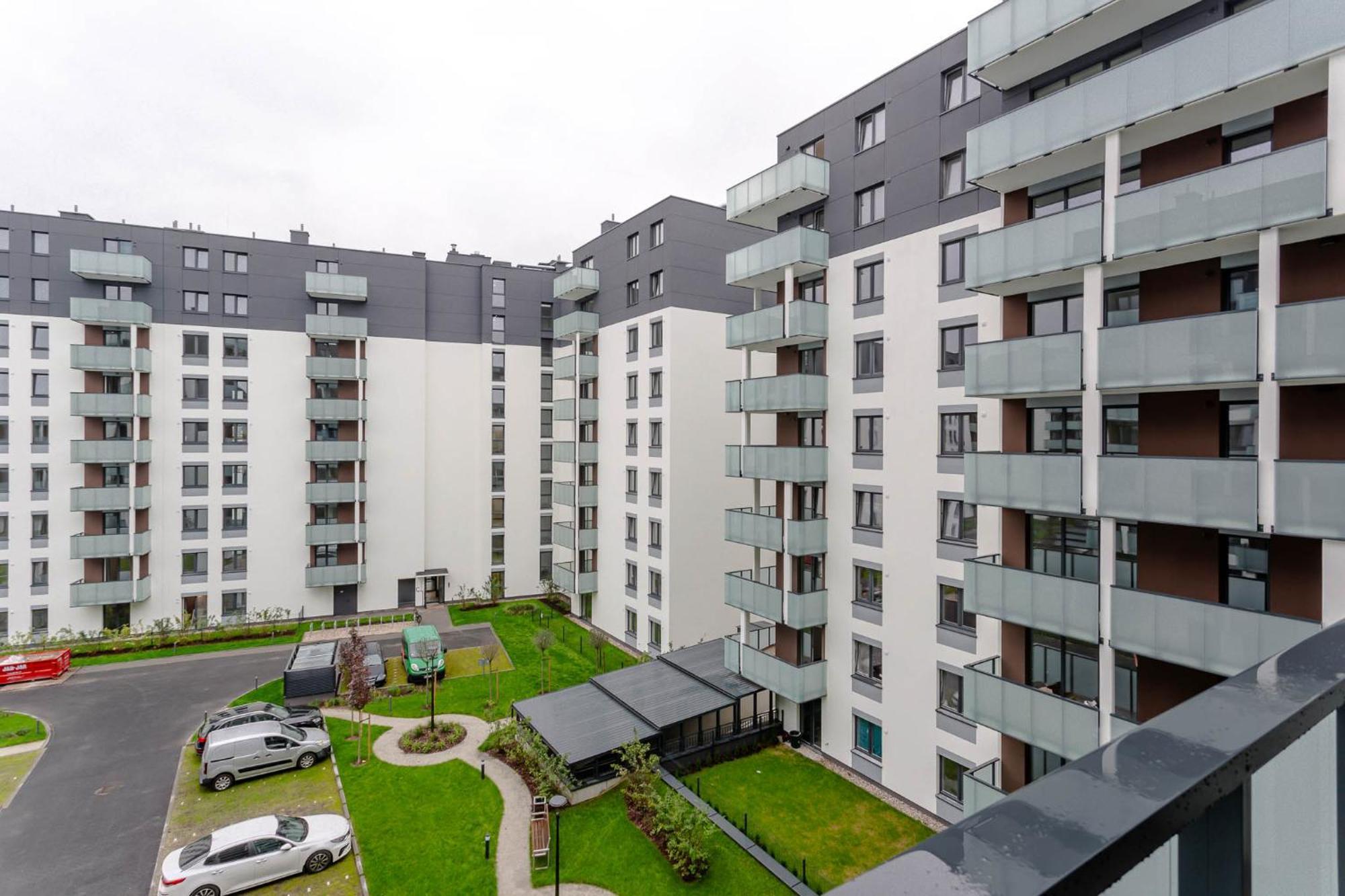 Enjoy! Ursus Apartment Warsawa Bagian luar foto