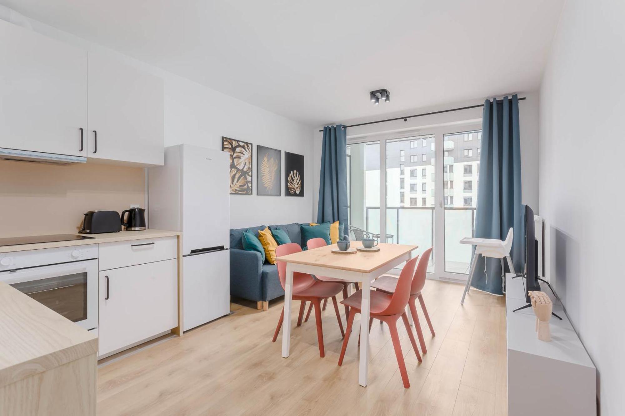 Enjoy! Ursus Apartment Warsawa Bagian luar foto
