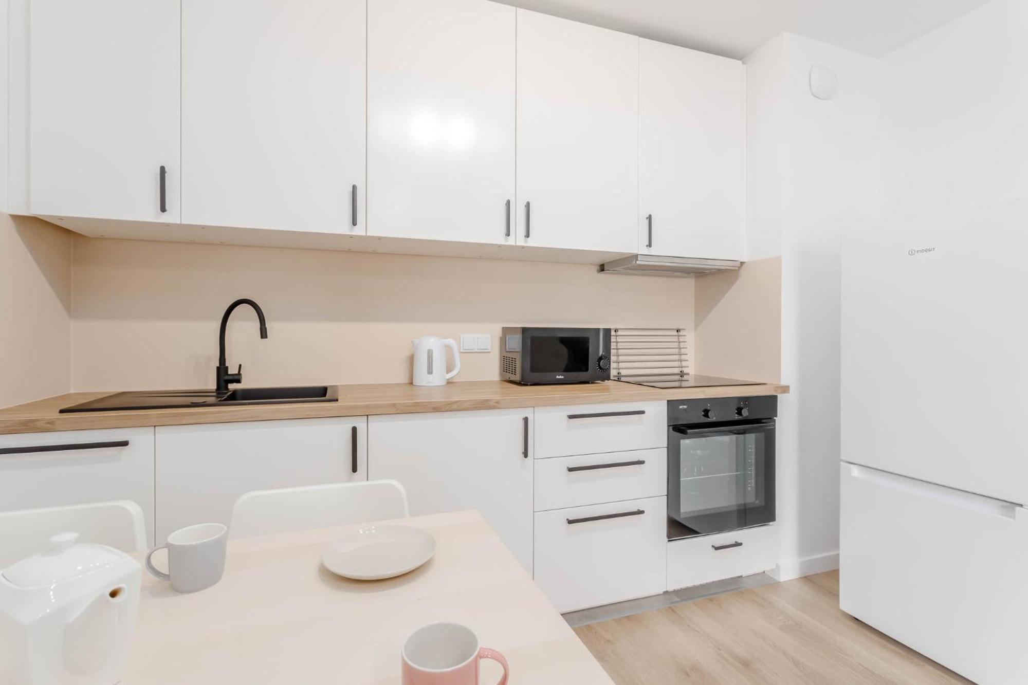 Enjoy! Ursus Apartment Warsawa Bagian luar foto