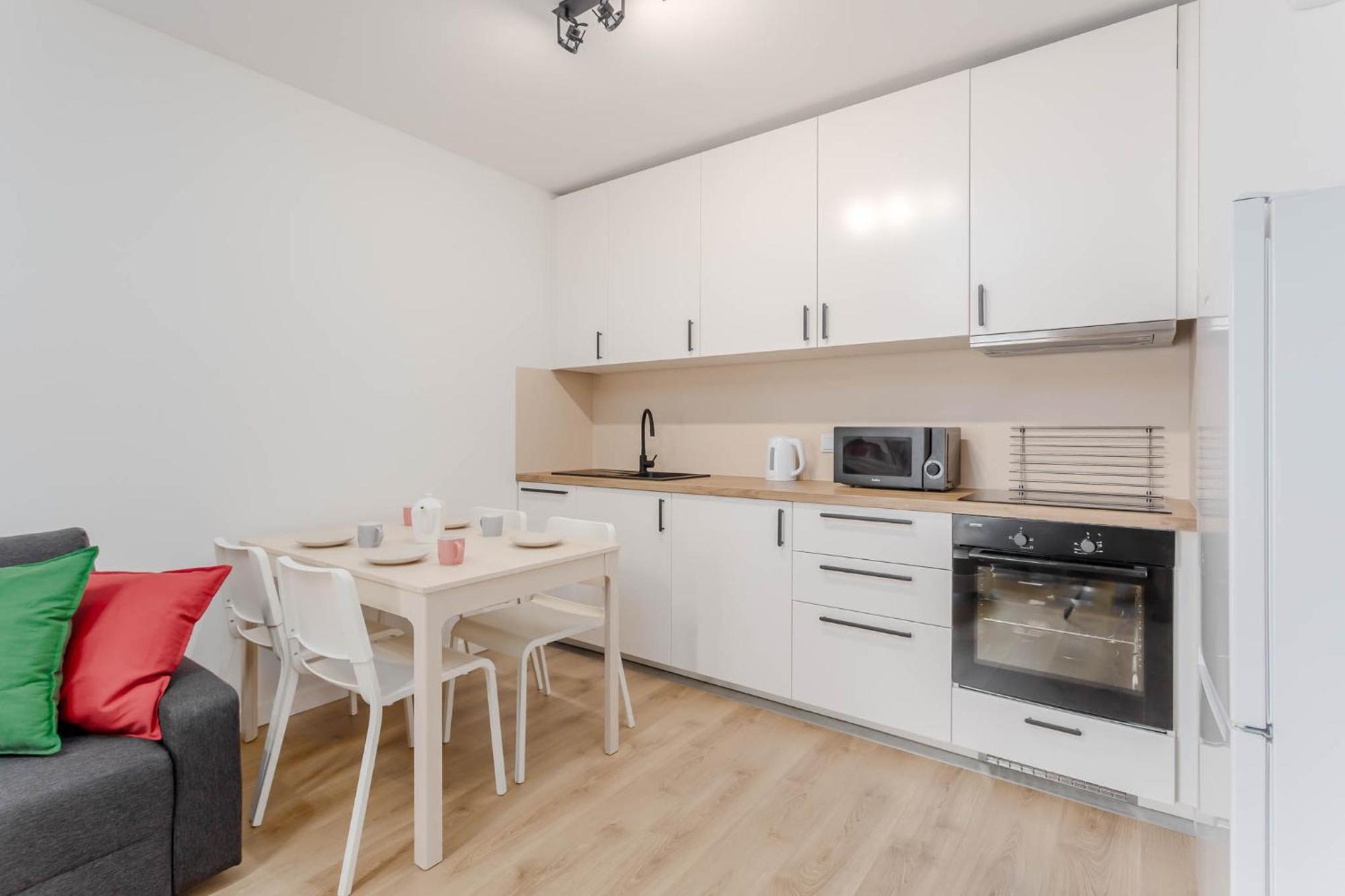 Enjoy! Ursus Apartment Warsawa Bagian luar foto